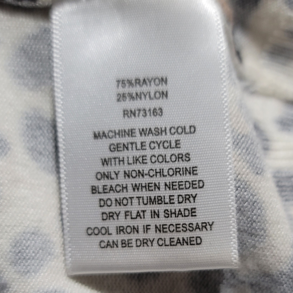 Leopard Classic Cardigan - Picture 4 of 5